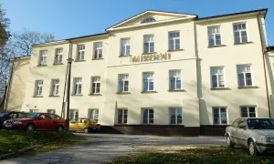 Busko-Zdrój: Sanatorium dla seniora? NFZ, prywatnie, leczenie, ceny