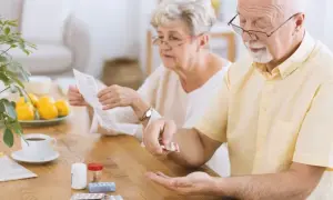 Bezpłatne leki dla seniorów 65+: Kto wystawi receptę "S"?