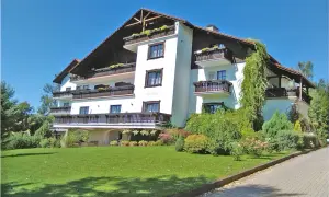 Sanatorium Rabka-Zdrój z basenem: Idealny wybór dla seniora?