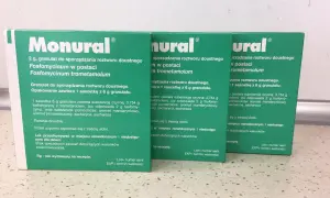 Monural - granulat na infekcje, kiedy poprawa jest widoczna. Opakowanie zawiera 1 saszetkę z 6g.