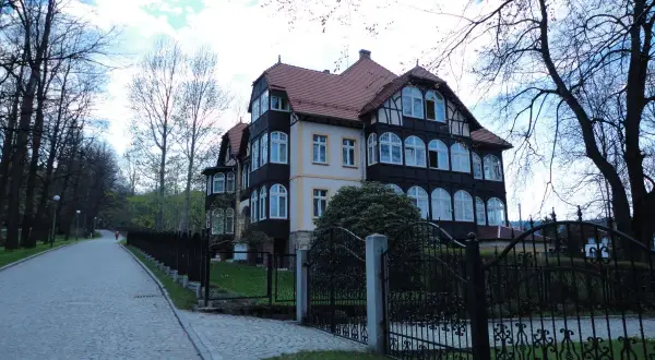 Gracja Świeradów-Zdrój: Prawdziwe opinie kuracjuszy przed rezerwacją