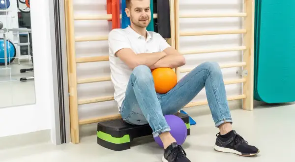Fizjoterapia: AWF czy UMed? Wybierz idealną ścieżkę dla siebie!