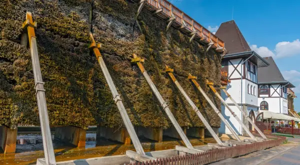 Ile zabiegów w sanatorium NFZ? Prawa i standardy dla seniora