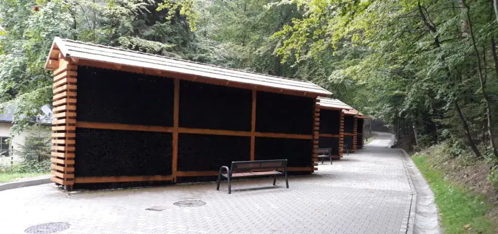 Iwonicz-Zdrój pijalnia wód tężnia solankowa