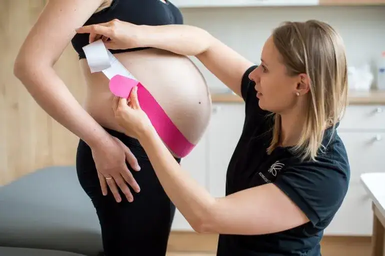 Fizjoterapeuta uroginekologiczny praca z pacjentem