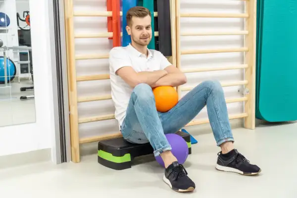 Fizjoterapia: AWF czy UMed? Wybierz idealną ścieżkę dla siebie!